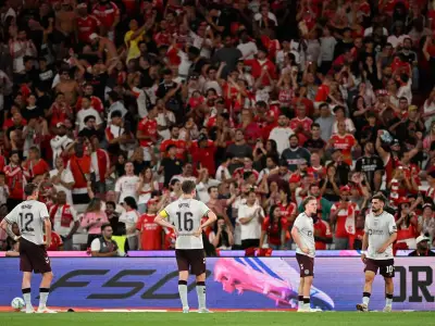 Hearts humbled 5-0 by Benfica in Europa League qualifier