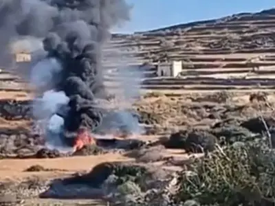 Helicopter crash in Sifnos kills three, sparks major fire