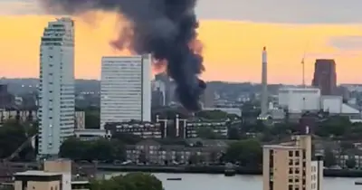 Huge fire in London near Rotherhithe and London Bridge