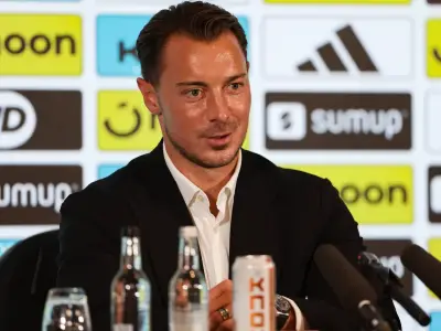 Jaissle gives two-word response to Man United Lewis Hall transfer link
