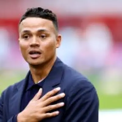 Jermaine Jenas backs Lewis Hall's £60m Manchester United move