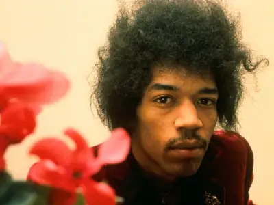 Jimi Hendrix's Tynemouth chippy visit marked by plaque 59 years on