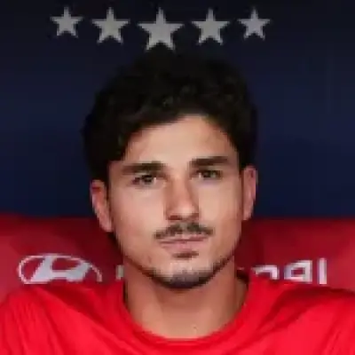 Julian Alvarez opens door to Arsenal move after Atletico Madrid agreement