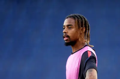 Liverpool handed major Bradley Barcola transfer boost as PSG 'agree 42.7m deal'