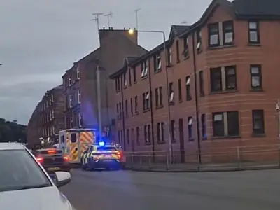 Man hospitalised after attempted murder in Glasgow