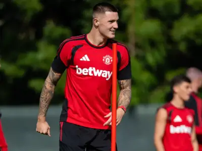 Man United injury update: Sesko and De Ligt train ahead of Hull clash