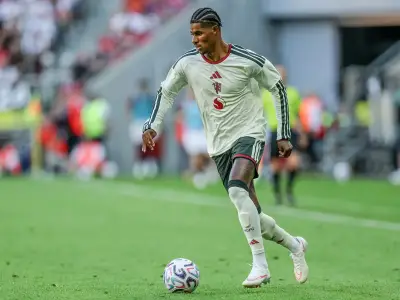Man Utd must avoid Rashford centre-forward mistake