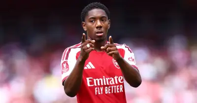 Man Utd offered Arsenal star as Real Madrid trio put up for sale