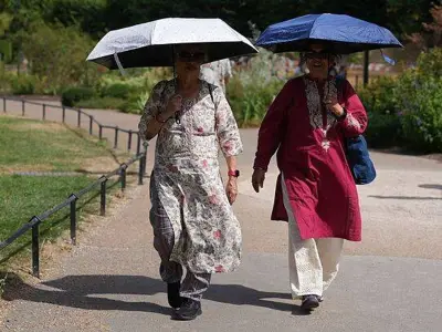 Met Office Forecasts Fifth Heatwave With 33C Sunday Scorcher