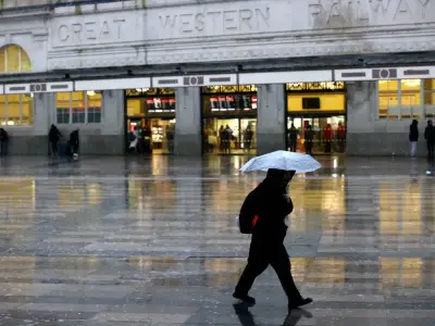 Met Office forecasts heavy rain and downpours for Wales this week