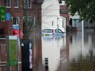 Met Office warns of unprecedented El Nino bringing stormy UK autumn