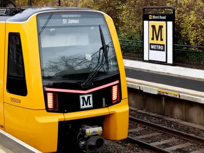 Metro passengers claim new trains offer 'no comfort' in heatwave