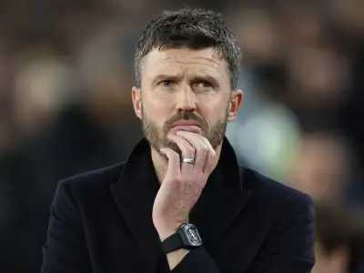 Michael Carrick still has four major Man United transfer problems to solve
