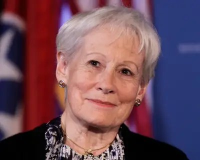 Nancy Kassebaum Baker, first woman elected to US Senate without following spouse, dies at 94
