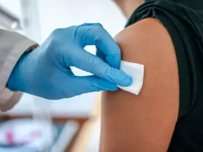 NHS opens winter jab bookings for North East at-risk groups