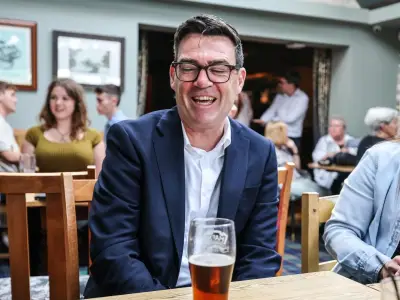 No 10 tells PM to tone down 'blokey' pub antics