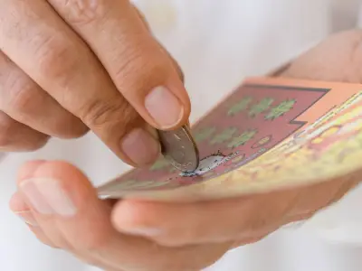 Ohio man wins $366k scratch card prize, then $13.6k more