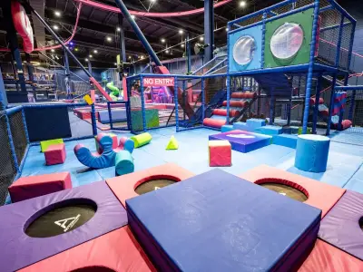 Oxygen Activeplay Salford Quays: indoor playpark review for rainy days