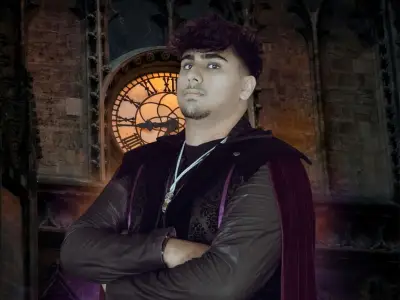 Paranormal investigator, 23, can smell ghosts