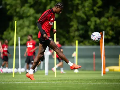 Rashford returns to Man United squad amid transfer uncertainty
