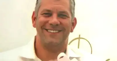 Retired firefighter sues steakhouse over oyster-linked brain damage