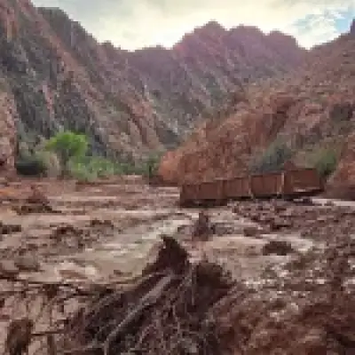 Search for 20+ hikers missing after Grand Canyon flash flood