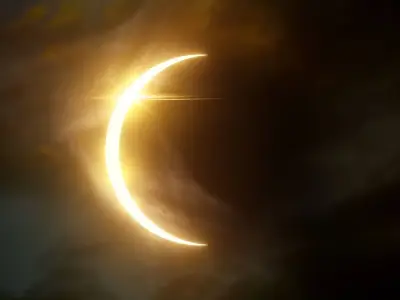 Solar eclipse: Octopus Energy urges customers to cut electricity use