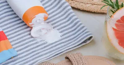 Sun cream stains vanish with citric acid soak before wash