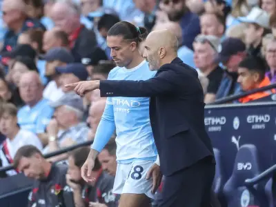 Sunderland bid for Grealish as Everton face loan competition