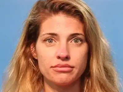 Texas teacher arrested over nude photos sent to teen students