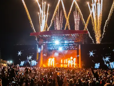 Thousands at Reading and Leeds festivals to get toxic behaviour advice