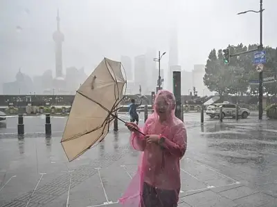Typhoon Dolphin hits China, over one million evacuated