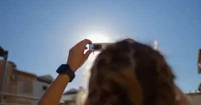 UK households warned not to risk eyesight to save £5 on eclipse glasses