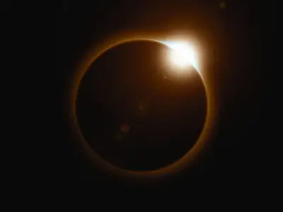 UK solar eclipse: Warning as millions prepare to watch moon cover 90% of sun on Wednesday