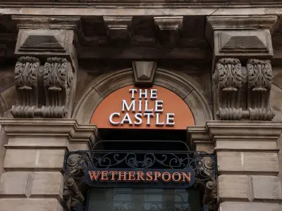 Wetherspoon Bans Ray-Ban Meta Glasses in All Pubs