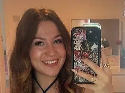 Woman's brutal wake-up call after 10-year addiction