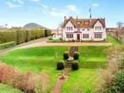 £2.6m Scottish mansion for sale is a golf lover's paradise