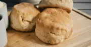 3-Ingredient Fluffy Scones: Chef's Easy Lemonade Recipe