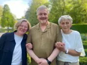 Abandoned man discovers mother's identity on Long Lost Family