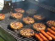Add Mayo to Burgers for Juicier, Tastier Patties