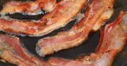 Add Water to the Pan for Tastier Bacon, Says Former Chef