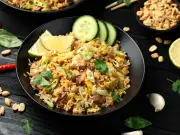 Air fryer chicken fried rice 'better than takeaway' in 15 minutes