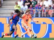 Anthony Gordon debut earns praise from Barcelona fans after Basel win