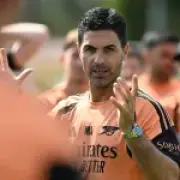 Arsenal squad uneasy over Arteta's Martinelli treatment as £40m exit nears