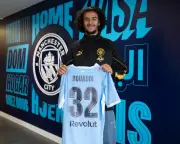 Ayyoub Bouaddi: maths student, chess fan and Man City's new Rodri