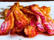 Bacon tastes better when cooked with water instead of oil, says expert