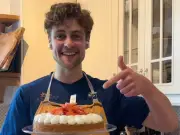 Bake Off winner Peter Sawkins quits job to go full-time baker