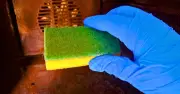 Baking Soda Trick Removes Tough Oven Stains in 30 Minutes