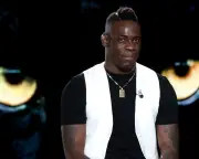 Balotelli on Italian football's troubles, Saudi life and Man City