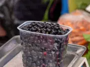 Berry Boosts Fat Burn and Slashes Blood Pressure, Study Shows